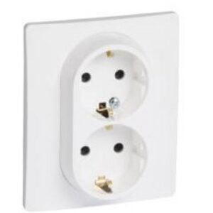 Priza dubla cu CP Niloe Legrand 764534