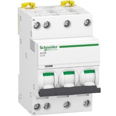 Intreruptor automat Acti9 iC40, 3P+N, 16A, 4,5kA/6kA, curba C, Schneider A9P52716