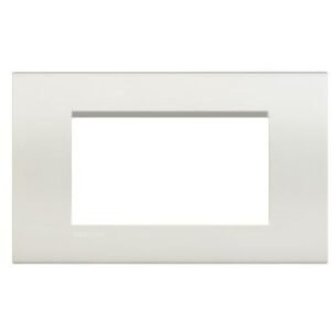 Rama ornament 4 module Living Light Bticino LNA4804BI, alb